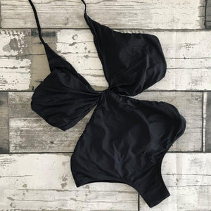 Cutout One Piece - Black